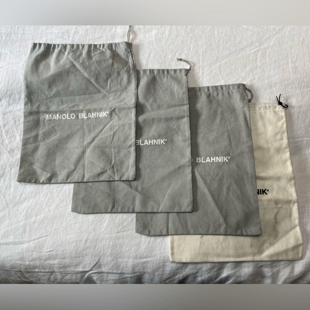 Manolo Blahnik shoe dust bags x4